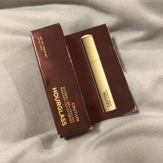 セフォラ(Sephora)のCAUTION アワーグラス マスカラ ミニサイズ サンプル(マスカラ)