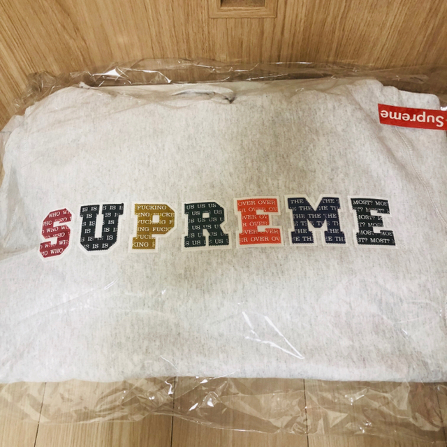 Supreme(シュプリーム)の【即日発送可】Supreme The Most Hooded 灰 S メンズのトップス(パーカー)の商品写真