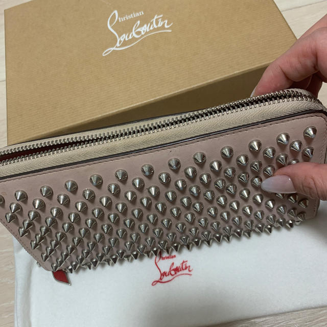 Christian Louboutin(クリスチャンルブタン)のクリスチャンルブタン☆正規品 レディースのファッション小物(財布)の商品写真