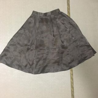 スナイデル(SNIDEL)のsnidelカーキシフォンスカート(ひざ丈スカート)