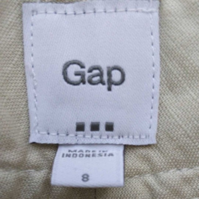 GAP(ギャップ)のパンツ ベージュ  GAP サイズ8 薄手 レディースのパンツ(カジュアルパンツ)の商品写真