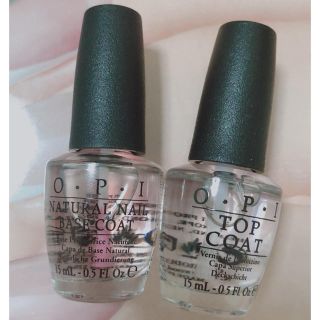 オーピーアイ(OPI)の新品・未使用O・P・Iネイルポリッシュ ベースコート・トップコート(ネイルトップコート/ベースコート)