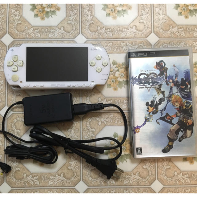PlayStation Portable - PSP-1000 本体＋メモリカード3枚＋充電
