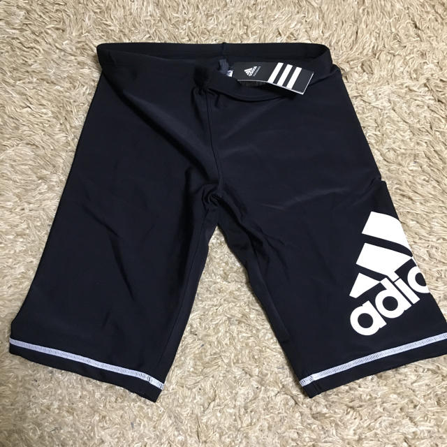 adidas(アディダス)の新品 アディダス adidas 黒 スイミング 水着 シンプル 160 ジュニア キッズ/ベビー/マタニティのキッズ服男の子用(90cm~)(水着)の商品写真