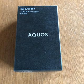 アクオス(AQUOS)の新品 SHARP AQUOS R2 compact SH-M09 （W）(スマートフォン本体)