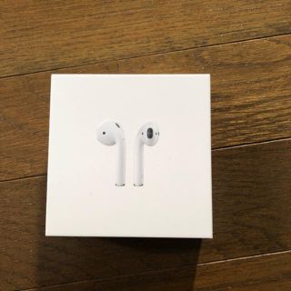 アップル(Apple)のAirPods 第2世代(ヘッドフォン/イヤフォン)