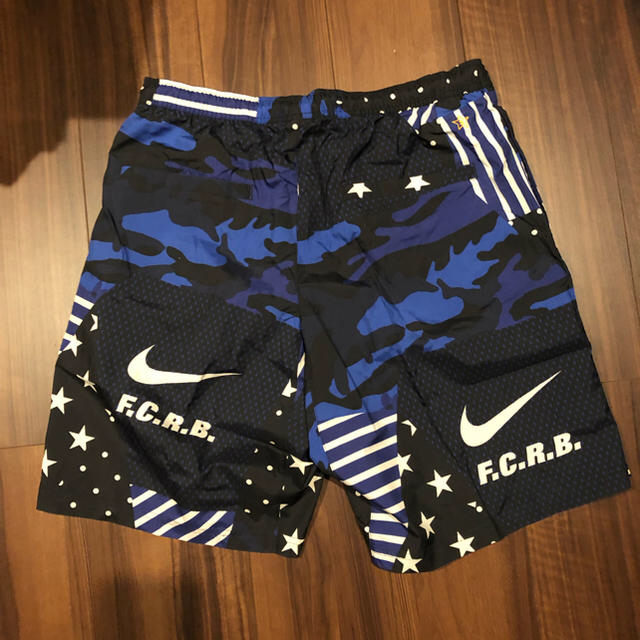 新入荷 FCRB ハーフパンツ × Shorts M NIKE FCRB WOVEN PRACTICE WOVEN