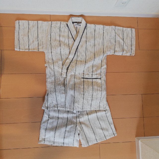 甚平　130~140センチ キッズ/ベビー/マタニティのキッズ服女の子用(90cm~)(甚平/浴衣)の商品写真