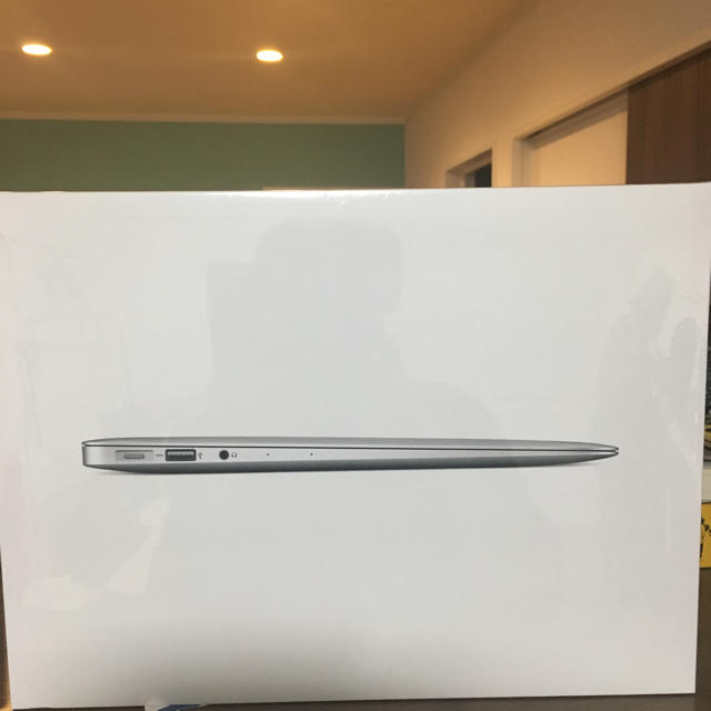 MacBook Air 13インチ　未開封