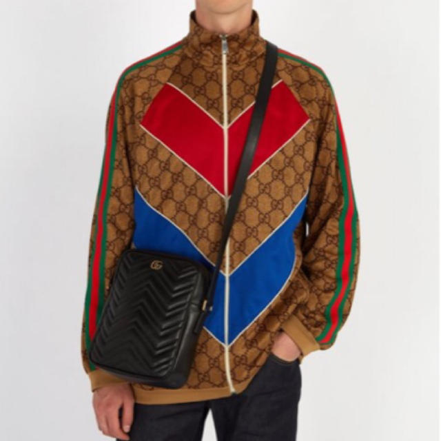 Gucci(グッチ)の【日本未入荷】GUCCI  18aw GGマーモント ショルダーバッグ メンズのバッグ(ショルダーバッグ)の商品写真