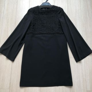 ジュエルチェンジズ(Jewel Changes)のセール様専用 新品 ジュエルチェンジズ レース切り替え Iライン ワンピース(ひざ丈ワンピース)