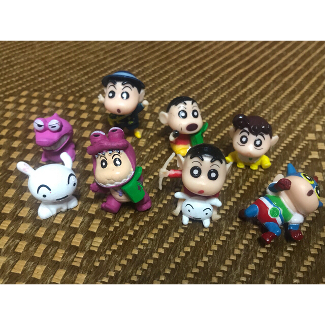 クレヨンしんちゃん フィギュア エンタメ/ホビーのおもちゃ/ぬいぐるみ(キャラクターグッズ)の商品写真