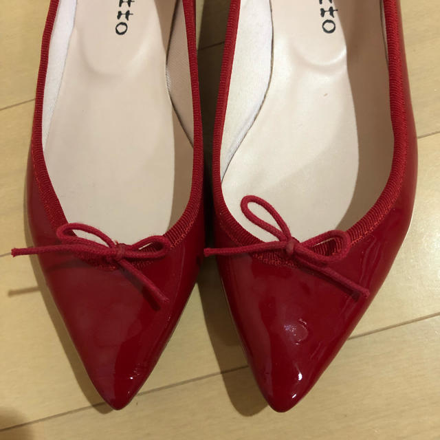 repetto(レペット)のレペット 赤 ブリジット 37 フラットシューズ レディースの靴/シューズ(その他)の商品写真