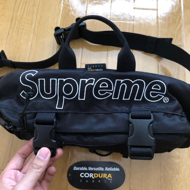 Supreme(シュプリーム)のシュプリーム  ウエストバッグ値下げ不可 メンズのバッグ(ウエストポーチ)の商品写真