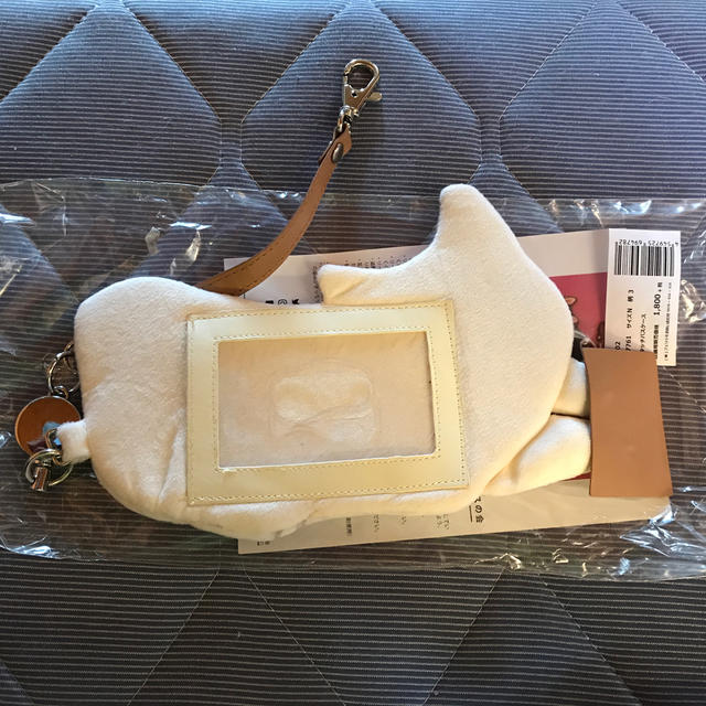 FELISSIMO(フェリシモ)の柴犬パスケース (白)フェリシモ  レディースのファッション小物(パスケース/IDカードホルダー)の商品写真