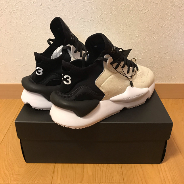 Y-3(ワイスリー)の新品未使用正規品 Y-3 KAIWA 27.5cm メンズの靴/シューズ(スニーカー)の商品写真