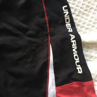 アンダーアーマー(UNDER ARMOUR)のUnder armour YXL ショートパンツ ウーブン 練習用(トレーニング用品)