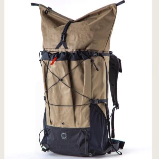 パタゴニア(patagonia)の山と道 THREE  DUNE STANDARD(登山用品)