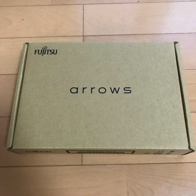 富士通新品☆スマホarrows M04PREMIUMブラック