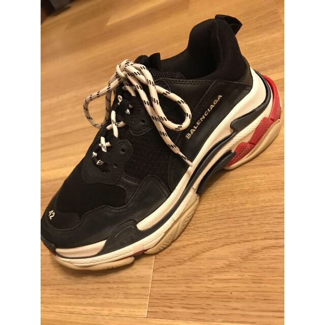 買得 Balenciaga - 値下げ! balenciaga バレンシアガ triple s