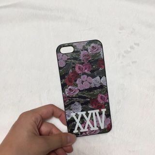 トゥエンティーフォーカラッツ(24karats)の24k♡iPhoneカバー(モバイルケース/カバー)