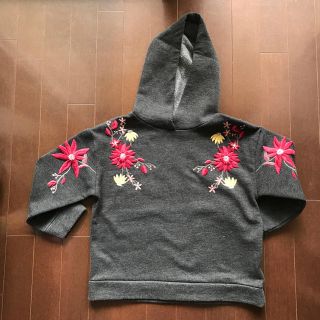 ザラキッズ(ZARA KIDS)のZARA 通学用 女児 パーカー 花柄刺繍 134㎝(その他)