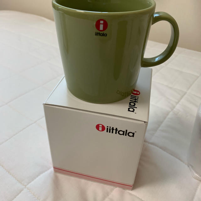 iittala(イッタラ)のイッタラ ティーマ  マグ  0.3L  OLIVE GREEN インテリア/住まい/日用品のキッチン/食器(グラス/カップ)の商品写真