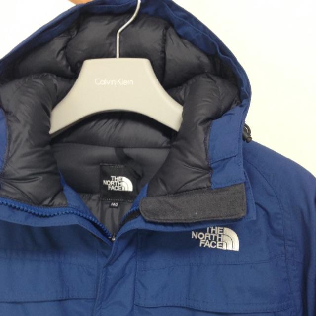 THE NORTH FACE(ザノースフェイス)のTHE 3人のママ様専用NORTH FACE 140cm ダウンジャケット キッズ/ベビー/マタニティのキッズ服男の子用(90cm~)(ジャケット/上着)の商品写真