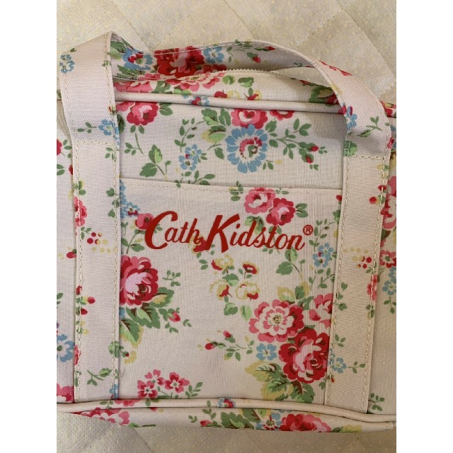 Cath Kidston(キャスキッドソン)の【値下げ】Cath Kidston キャス・キッドソン ♡花柄 コスメポーチ  レディースのファッション小物(ポーチ)の商品写真