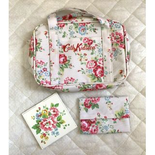 キャスキッドソン(Cath Kidston)の【値下げ】Cath Kidston キャス・キッドソン ♡花柄 コスメポーチ (ポーチ)