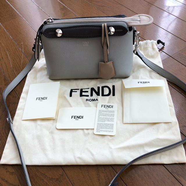 くままさま専用✨フェンディ FENDI ミニ バイザウェイ ネイビー ✨