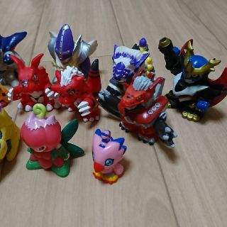 たしろ屋 デジモン大集合 指人形86体 食玩 | mcshoescolombia.com.co