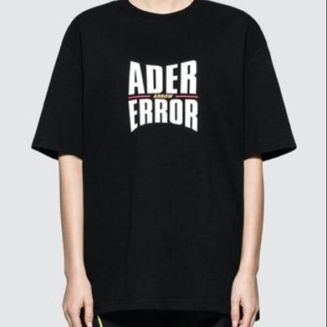 Balenciaga(バレンシアガ)のRyo様専用 Adererror アーダーエラー Tシャツ 黒 ブラック メンズのトップス(Tシャツ/カットソー(半袖/袖なし))の商品写真