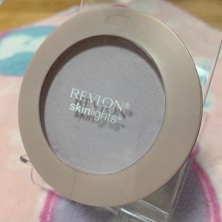 レブロン(REVLON)の値下げ！ レブロン ハイライトパウダー (フェイスパウダー)