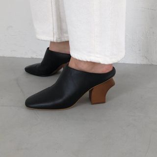 トゥデイフル(TODAYFUL)のleather square mule 38♡(ミュール)