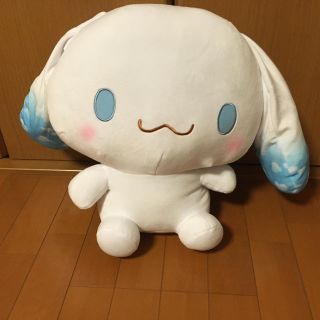 ゆるかわ　サンリオ　シナモロール　ギガジャンボそらいろモチモチぬいぐるみ(キャラクターグッズ)