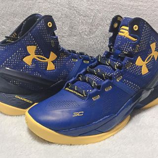 アンダーアーマー(UNDER ARMOUR)のバッシュ【 ステファン・カリー 】(バスケットボール)