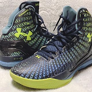 アンダーアーマー(UNDER ARMOUR)のバッシュ(バスケットボール)