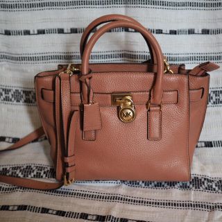 マイケルコース(Michael Kors)の【フローラ様専用】マイケルコース ハンドバッグ(ハンドバッグ)