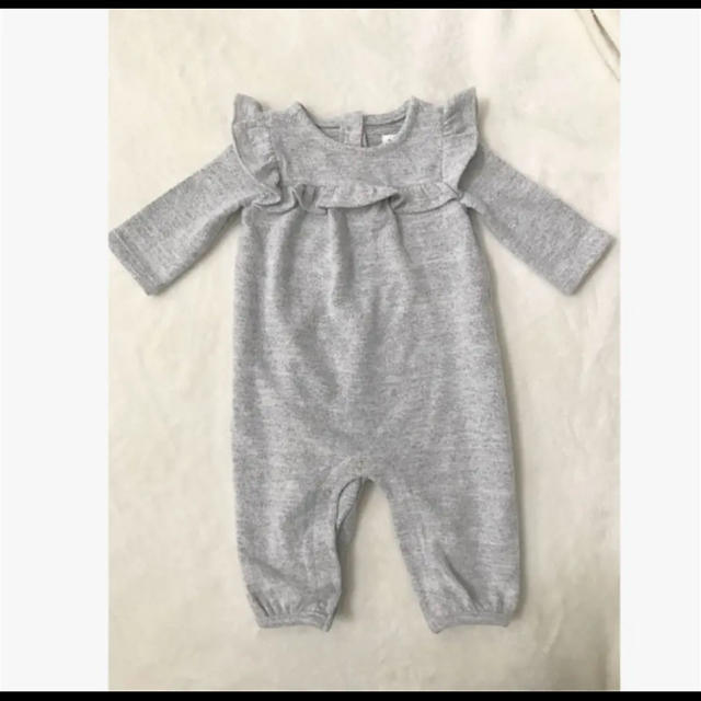 GAP(ギャップ)のbabygap 起毛フリルカバーオール 0-3m キッズ/ベビー/マタニティのベビー服(~85cm)(カバーオール)の商品写真