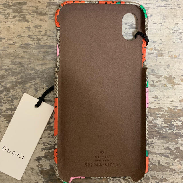 Gucci(グッチ)のグッチ スマホケース 正規品 スマホ/家電/カメラのスマホアクセサリー(iPhoneケース)の商品写真