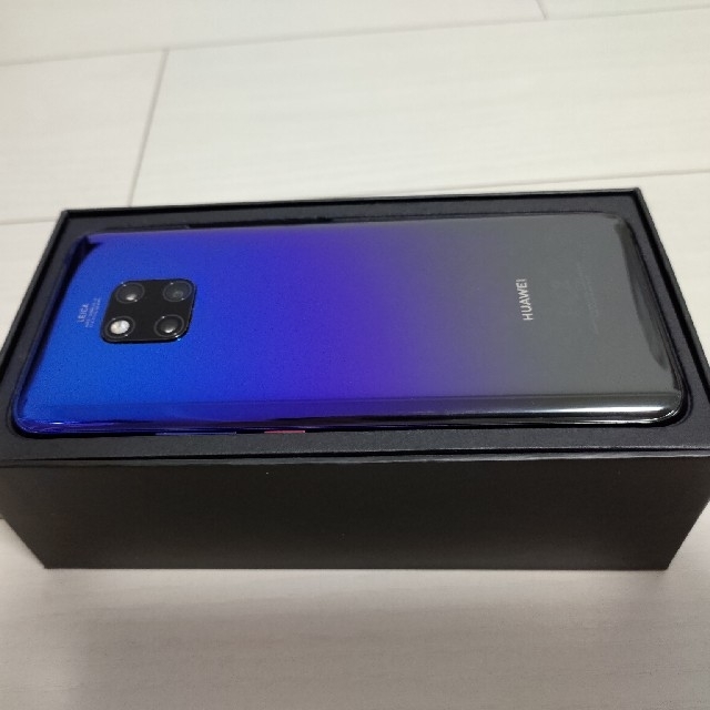 zakye様　HUAWEI Mate20 Pro トワイライト　国内SIMフリー スマホ/家電/カメラのスマートフォン/携帯電話(スマートフォン本体)の商品写真