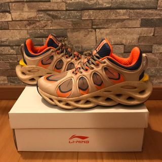 アトモス(atmos)のLI-NING ARC ACE (リーニン アーク エース) BEIGE(スニーカー)