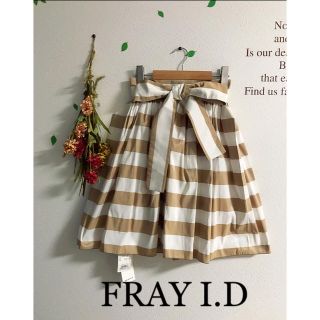 フレイアイディー(FRAY I.D)のタグ付き☆FRAY I.D☆フレイアイディー  バックリボンボーダースカート♡(ひざ丈スカート)