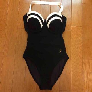 SAINT LAURENT(水着/浴衣)のフリマアイテム一覧 SAINT LAURENT(水着/浴衣)のフリマアイテム一覧