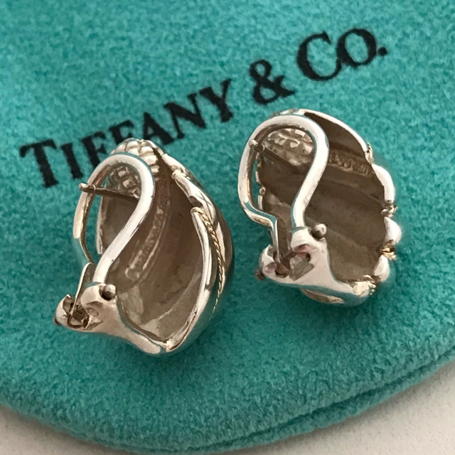 Tiffany & Co. - Tiffany シェル コンビ ピアス 希少 美品の通販 by こうふくや｜ティファニーならラクマ