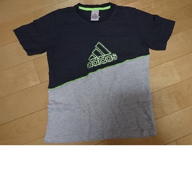 adidas(アディダス)のぴー様 専用 キッズ/ベビー/マタニティのキッズ服男の子用(90cm~)(Tシャツ/カットソー)の商品写真