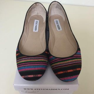 スティーブマデン(Steve Madden)のマルチカラーフラット☆24.5㎝(ハイヒール/パンプス)