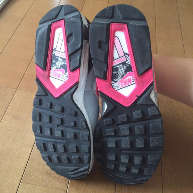 NIKE(ナイキ)の24.5cm☆梨花着用モデルエアマックス レディースの靴/シューズ(スニーカー)の商品写真