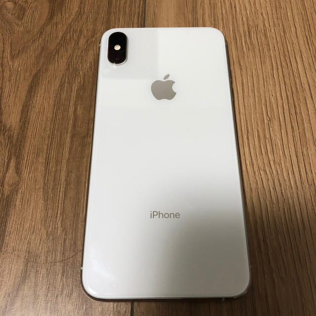 日本製】 iPhone 【美品】au - Apple Xsmax シルバー 64GB